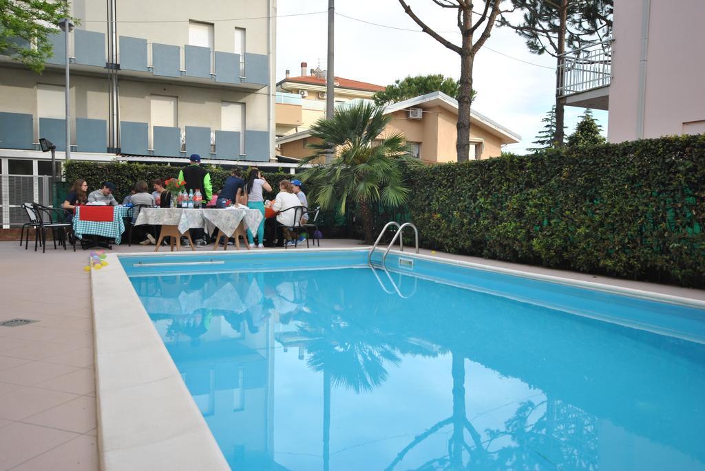 Hotel Pacific Rimini Dış mekan fotoğraf